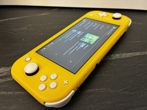 Nintendo switch lite gialla - nintendo,