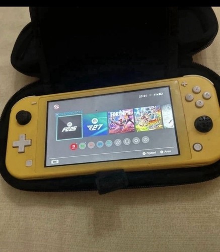 Nintendo switch lite gialla - lite,